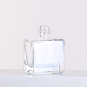 Flacon de vernis à <span class=keywords><strong>ongles</strong></span> en verre de 12 ml, pas cher, faible MOQ, vente en gros, flacon de vernis à <span class=keywords><strong>ongles</strong></span> en <span class=keywords><strong>gel</strong></span> vide carré en verre avec pinceau, bouchon doré - Product Image 5