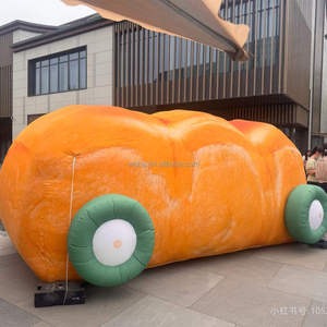 Sculpture gonflable imprimée de croissants, frites et sushis, fabriquée par une usine de structures gonflables pour centres commerciaux, festivals culinaires, expositions et événements en plein air - Product Image 4