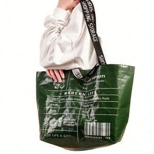 กระเป๋าช้อปปิ้งแบบถือทำจากผ้า Tyvek ทอเคลือบ PP กันน้ำ ความจุขนาดใหญ่ ดีไซน์พิมพ์ลายดิจิทัลคุณภาพสูงตามสั่ง - Product Image 2