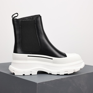 Bottes de moto pour femmes, blanches et élégantes, à semelle épaisse et antidérapante, bottes courtes pour femmes - Product Image 2