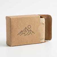 Boîte d'expédition en papier kraft écologique et recyclable, personnalisée avec impression quadricolore et gaufrage, pour cadeaux de savons artisanaux biologiques