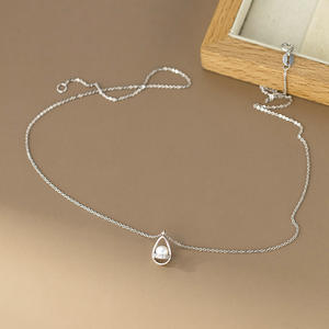 Pendientes Wenchi de Plata S925, Estilo Coreano Simple y Exquisito, Modelo 21012, con Pequeñas Flores Frescas, Perlas Sintéticas, Platino, Oro y Circonita - Product Image 5