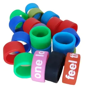 Tốt nhất người bán Silicone Vòng bước cạnh Wedding Band Finger Nhẫn Thể Thao Silicone nhẫn cho nam giới