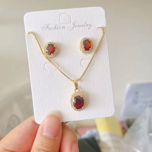 Parures de bijoux pour femmes, collier et boucles d'oreilles, ensemble cadeau avec zircon, cuivre plaqué or, style classique - Product Image 3