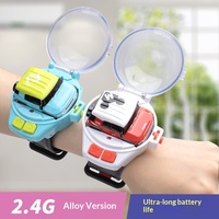 Voiture de course miniature en alliage télécommandée sans fil 4DRC C17 avec effets lumineux et sonores - Cadeau idéal pour les adolescents et les adultes