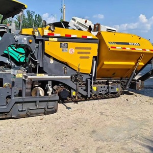 Machine à pavage d'asphalte intelligente de 53 kW, machine à pavage d'asphalte RP355, puissante machine à pavage d'asphalte pour le pavage des routes urbaines - Product Image 5