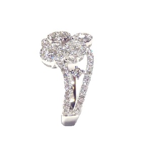Bague de mariage pour femme en or blanc massif 18 carats avec diamants 100 % naturels, sertie pavé, 4 grappes, cadeau idéal pour femme, par Engage OEM's Classic - Product Image 2