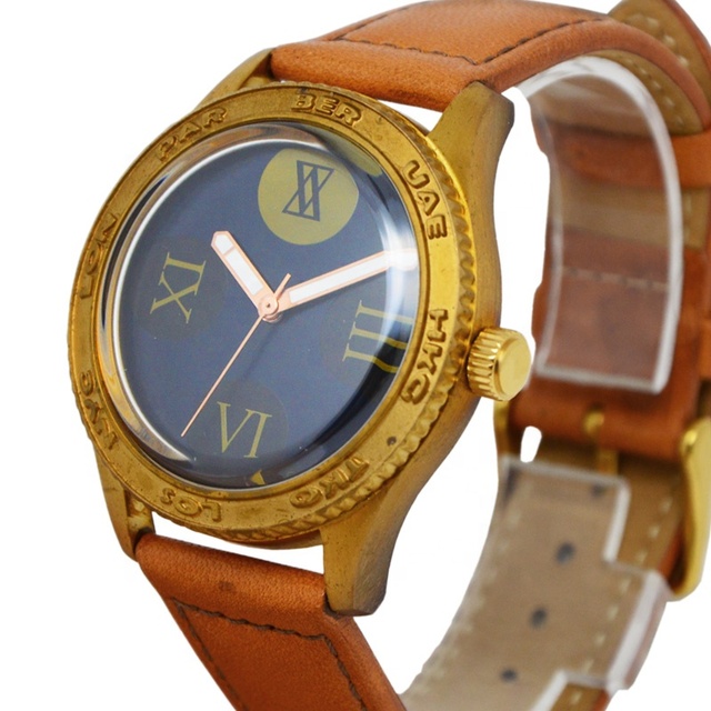 Quality Brand Men's Quartz Watch with Fashion Leather Band 3ATM Waterproof Brass Material Watches