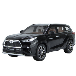 Modèle de <span class=keywords><strong>voiture</strong></span> Land Cruiser LC300 à l'échelle 1:24 en métal moulé sous pression avec télécommande, son, lumière et fonction de recul - Jouet de construction en métal - Product Image 6