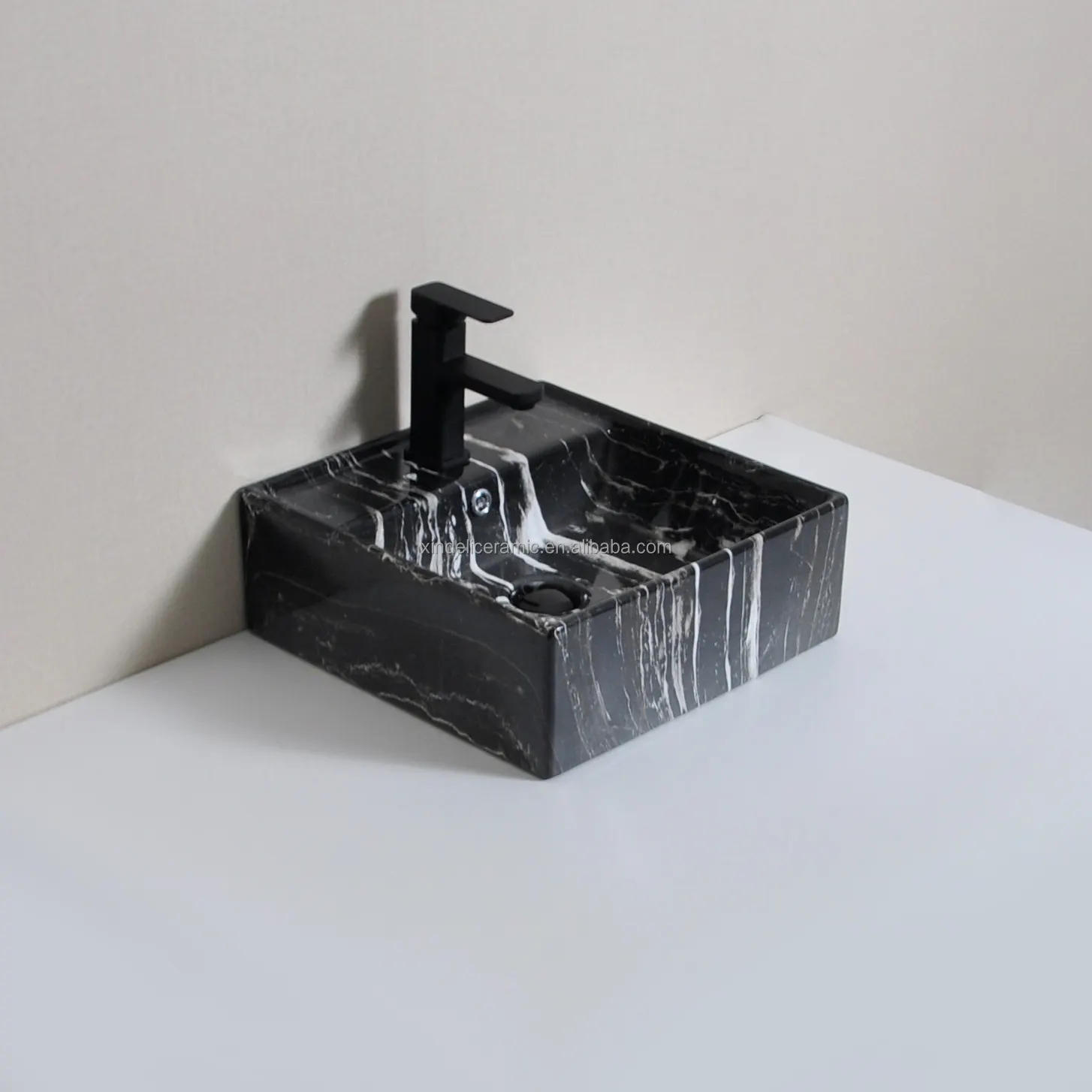 Lavabo cuadrado de mármol negro, lavamanos de piedra de color para baño con un solo orificio, barato