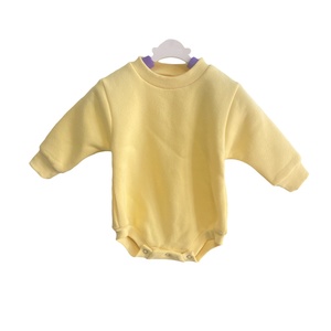 Vêtements pour bébé, combinaison sans manches unisexe imprimée décontractée pour l'hiver, combinaison en peluche pour ramper, ensemble en tricot polyester/coton avec fermeture à boutons - Product Image 5