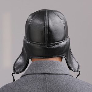 Gorro con orejeras de lana impermeable y cálido para hombre, gorra de béisbol de felpa negra ajustable para personas de mediana edad y mayores - Product Image 4