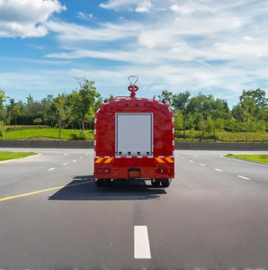 <span class=keywords><strong>Camion</strong></span>-citerne à carburant diesel Dfac 140 ch, nouveau <span class=keywords><strong>camion</strong></span> <span class=keywords><strong>de</strong></span> pompiers 4x2 et <span class=keywords><strong>camion</strong></span> d'extinction d'incendie avec haute performance - Product Image 3