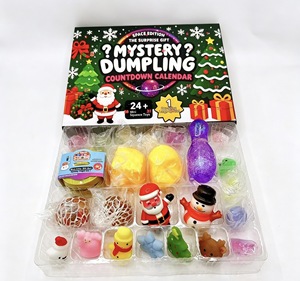 Caja Sorpresa de 24 Piezas de Juguetes Antiestrés de Navidad, Calendario Divertido con Cajas Sorpresa para Desprender, Juguete Antiestrés de Cuenta Regresiva Navideña, Disponible en Stock - Product Image 1