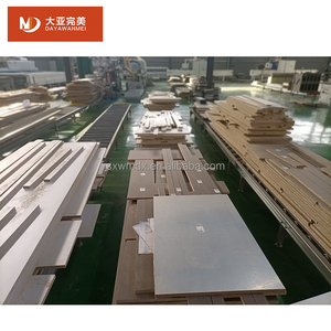 Nouvelle arrivée <span class=keywords><strong>MDF</strong></span> sculpté avec grain de bois placage de PVC Panneaux muraux à lattes revêtus de PVC Panneau de <span class=keywords><strong>baguette</strong></span> magique de 4 pieds pour appartement et villas - Product Image 6