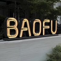 Enseigne publicitaire LED 3D géante en métal pour extérieur, lettres lumineuses en acrylique pour devanture de magasin