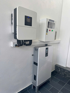 แบตเตอรี่สำรองไฟบ้านแบบแยกส่วน 16kWh IP65 51.2V 314Ah LUXAR-16 8000 รอบการใช้งาน ติดผนัง รองรับระบบโซลาร์ CAN ใช้ร่วมกับ Growatt ได้ ความจุขนาดใหญ่ 16.08kWh - Product Image 4