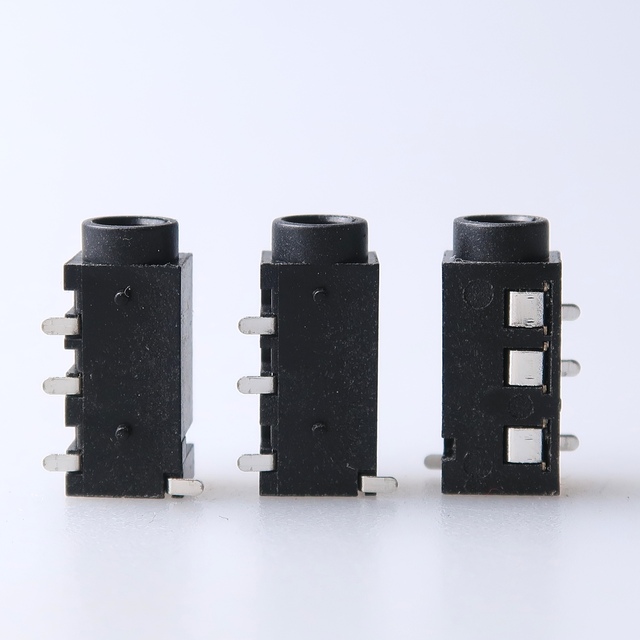 Headphone Socket PJ-320D 4P Diameter 3.5mm Plug-in Audio Jack