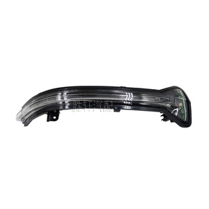 Luz de señal de giro para espejo lateral Bmw 51167414649 51167414650 halógena para modelos G11 G12 G20 G30 G38 - Product Image 1