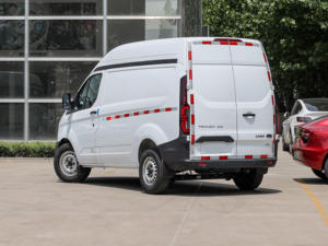 รถตู้ขนาดเล็ก3ที่นั่งรถตู้ขนส่งฟอร์ด2024 2.0ตันรถบัสขนส่งสินค้าเชิงพาณิชย์น้ำหนักเบา - Product Image 5