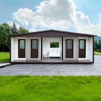 Toilettes portables écologiques en panneaux sandwich plastiques Jiaxin pour zones touristiques, chantiers de construction, usage extérieur, salle de bain mobile moderne