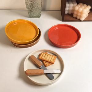<span class=keywords><strong>Plat</strong></span> rond en céramique <span class=keywords><strong>de</strong></span> couleur chaude pour restaurant <span class=keywords><strong>petit</strong></span> café <span class=keywords><strong>petit</strong></span> déjeuner <span class=keywords><strong>biscuit</strong></span> dessert assiettes à salade <span class=keywords><strong>de</strong></span> fruits - Product Image 2