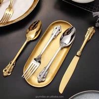 Coffret Cadeau 24 et 4 Pièces Haut de Gamme en Acier Inoxydable 304 – Couteau, Fourchette, Cuillère – Écologique, Emballage Personnalisé, Style Luxe Léger