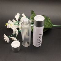 Flacon de sérum PET transparent/mat blanc de 20 ml, haut et rond, à épaule plate, avec bouchon pompe, pour kit de voyage cosmétique