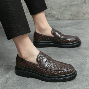 Nouveaux Mocassins Homme Tissés Respirants Rehaussants à Semelles Épaisses en Caoutchouc Amorties – Idéaux pour le Bureau et les Mariages - Product Image 2