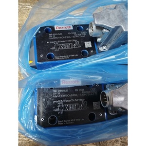 วาล์วปรับสัดส่วน Rexroth รุ่น 4WRPEH10C4B100L-32/M/24A1 อุปกรณ์ควบคุมไฮดรอลิกสำหรับอุตสาหกรรม - Product Image 1