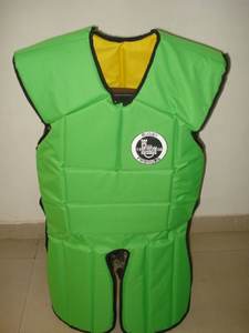La mejor calidad, 20mm de espesor, PVC y material de forma, equipo de entrenamiento de rugby, trajes de aparejos Tsunami - Product Image 5