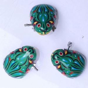 Jouet grenouille en fer classique à remonter, à mouvement mécanique, qui saute, figurine d'action, pour l'aventure et la persévérance, multifonction, pour enfants unisexe, pour l'extérieur - Product Image 3