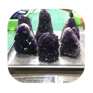 Adornos naturales de amatista púrpura profunda, cristales curativos para la catedral, feng shui