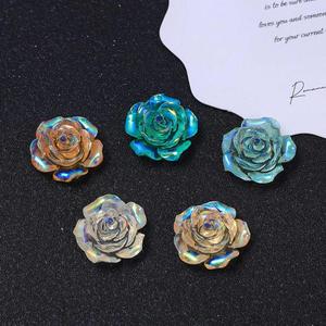 Nouveaux connecteurs créatifs en résine en forme de rose pour la fabrication de boucles d'oreilles DIY, de bijoux pour ongles et autres accessoires de mode - Product Image 2