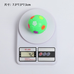 Customized dog toy, light-up and sound-emitting pet toy <b>ball</b>, <b>LED</b> spiked soccer <b>ball</b>, bouncy <b>ball</b>, pet training toy. - Product Image 3
