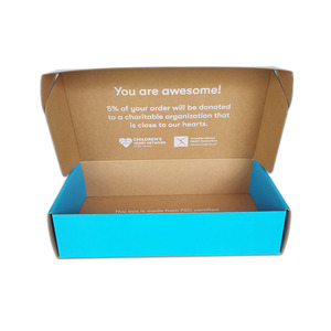 Logotipo personalizado, paquete plano, corrugado, troquelado, correo, cajas de envío, papel Kraft, embalaje Kraft plegable, grabado en relieve, laminación mate - Product Image 1