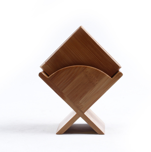 Hochwertiger hand gefertigter Untersetzer aus Holz - Product Image 1