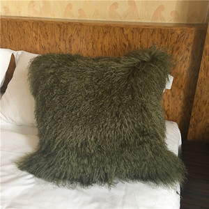 Bantal Bulu Domba Lembut Berbulu Panjang - Product Image 1
