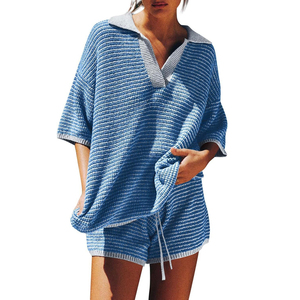 Completo Estivo da <span class=keywords><strong>Donna</strong></span> Channel, Set 2 Pezzi, Maglione Oversize con Maniche 3/4 e Scollo a V, Pantaloncini a Vita Alta, Set Loungewear - Product Image 3