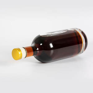 Bouteilles en verre <span class=keywords><strong>Polo</strong></span> arrondies de 500ml avec bouchons en liège de 19mm pour jus de fruits, eau minérale, spiritueux, vin, cordiaux - Product Image 5