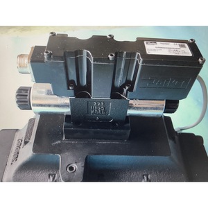 ตัวควบคุมทิศทางแบบสัดส่วน Parker รุ่น D111FCE02LC2NK วาล์วอัตโนมัติสำหรับอุตสาหกรรม - Product Image 5