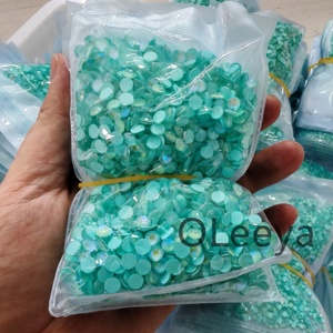 Oleeya Promotion SS3-SS50 Plus de 300 Couleurs Strass en Verre Cristal Non Thermocollant à Dos Plat avec Nouvel Emballage pour Nail Art et DIY Tumbler - Product Image 3