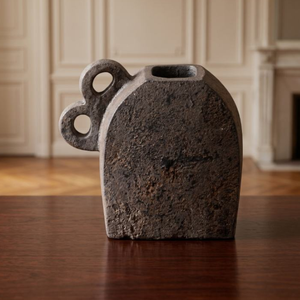 Vases de table en céramique artisanale Home Basket Bali, avec finitions mates Wabi-Sabi et glaçures artistiques, hauteur de 8 à 16 pouces. - Product Image 3
