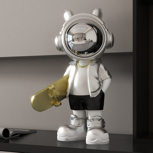 Oferta Especial: Adorno Moderno y Sencillo de Astronauta en Patineta, de Resina Pintado a Mano, para <span class=keywords><strong>Halloween</strong></span>, Decoración de Escritorio, Regalo de Inauguración, Mueble de TV/Vino - Product Image 3