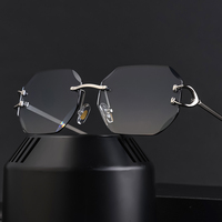 Partagas Vente en Gros, Lunettes de Soleil Tendance de Marque de Luxe Sans Monture avec Verres Taillés Diamant UV400 pour Hommes et Femmes Unisexes