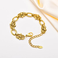 Bijoux faits à la main pour femmes hypoallergéniques Pvd plaqué or en acier inoxydable fleur chaîne bracelets pour dame