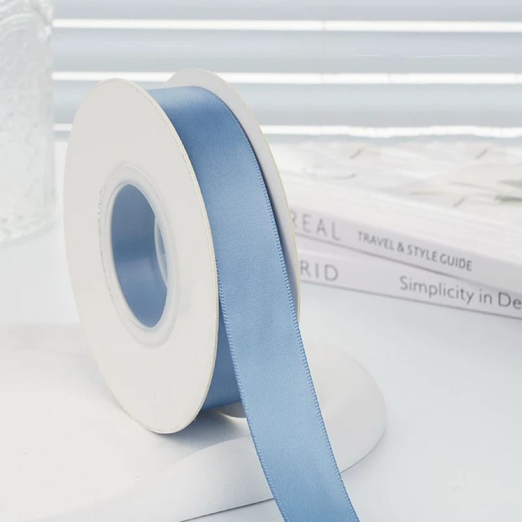 #Ruban polyester 333 bleu français 2cm 100 yards