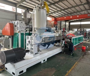 Ligne de production automatique de perles d'angle en PVC pour la construction Machine de production de machines de traitement du caoutchouc plastique - Product Image 1