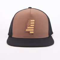 Cappellino Snapback Sportivo in Poliestere e Spandex Traspirante con Fori Perforati al Laser, Alta Qualità, Vendita all'Ingrosso