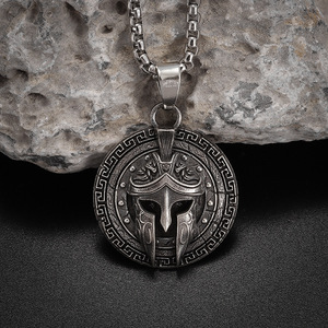 Collana da Donna Retrò con Ciondolo a Maschera Spartan Warrior in Acciaio Inossidabile, Catena a Maglie, di Tendenza, alla Moda, per Feste - Product Image 6